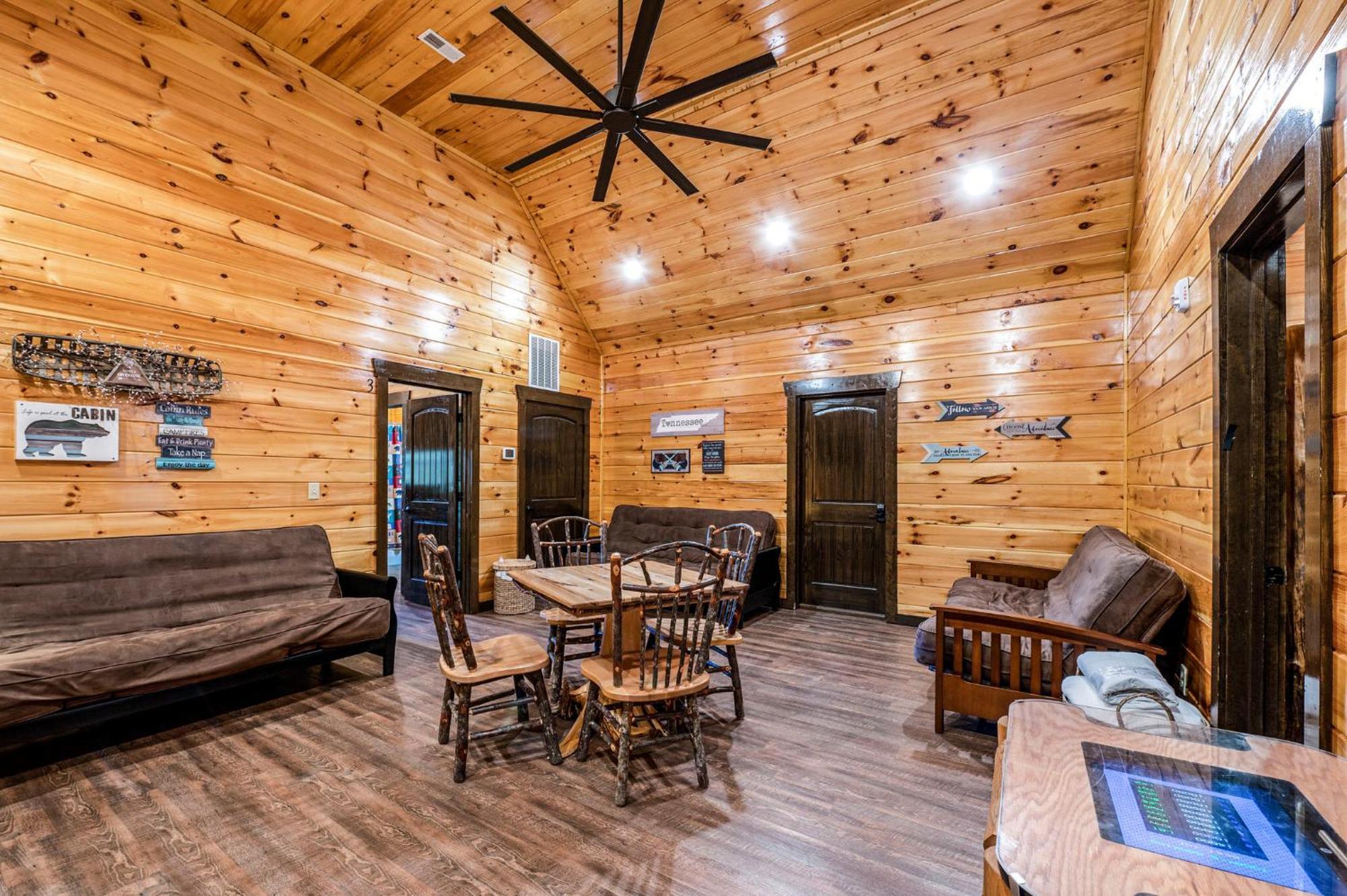 The Mighty Crabapple Manor By Stony Brook Cabins Gatlinburg Zewnętrze zdjęcie