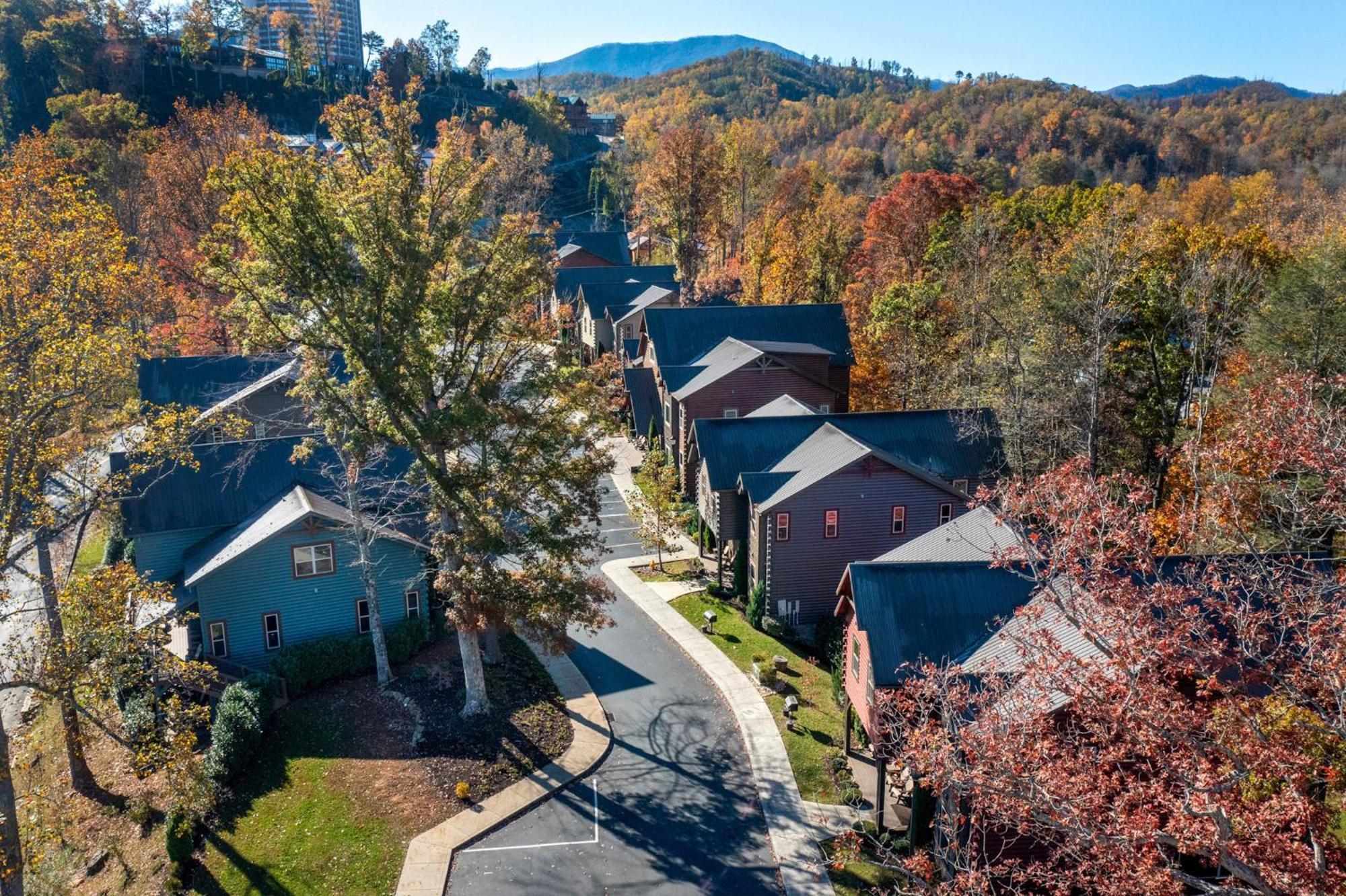 The Mighty Crabapple Manor By Stony Brook Cabins Gatlinburg Zewnętrze zdjęcie